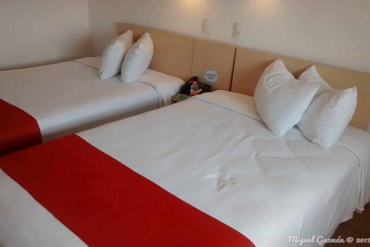 วัน ซีดี เด เม็กซิโก ปาตริโอติสโม Hotel เม็กซิโกซิตี้ ภายนอก รูปภาพ