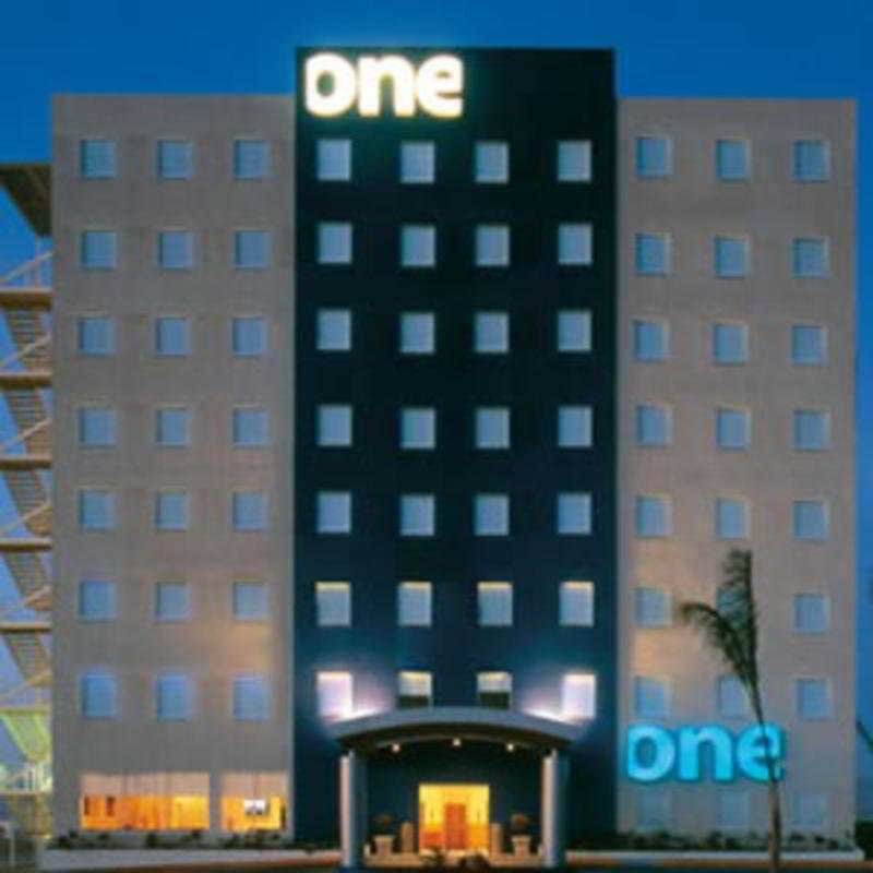 วัน ซีดี เด เม็กซิโก ปาตริโอติสโม Hotel เม็กซิโกซิตี้ ภายนอก รูปภาพ